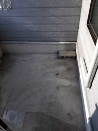 採光や換気、洗濯物を干すなどの生活上の機能だけでなく、屋外空間としての憩いの場。風を感じることができるリフレッシュスペース♪