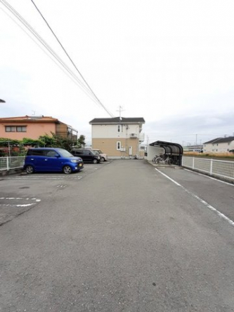 駐車場に車を止められます