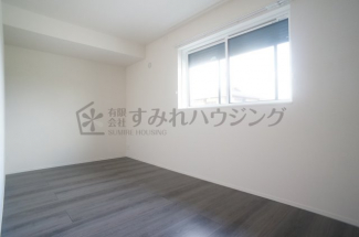 【寝室】