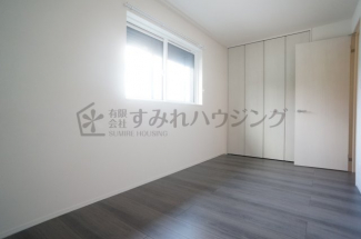 【寝室】