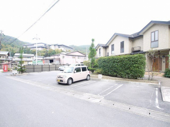 駐車場完備です