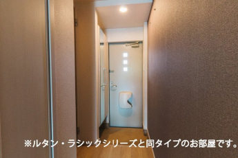 シンプルで使いやすい玄関です
