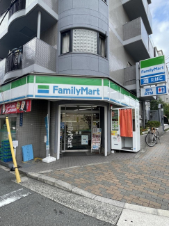 ファミリーマート上町一丁目店まで308m