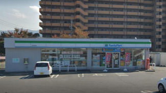 ファミリーマート泉南男里店まで678m