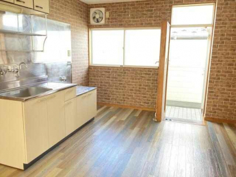 仙台市泉区南光台東１丁目のアパートの画像
