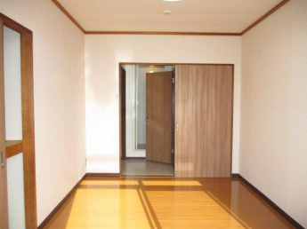 石巻市渡波字旭ケ浦のアパートの画像