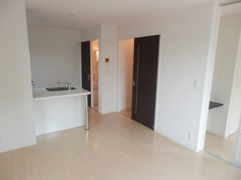 明るいお部屋ですよ