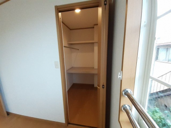 ちょっとした収納スペースも充実しています