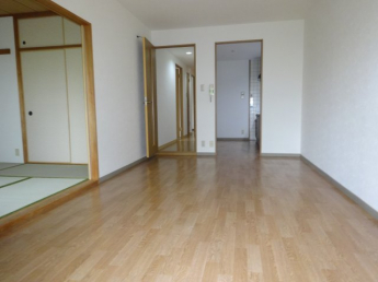 【居間・リビング】