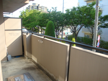 【バルコニー】