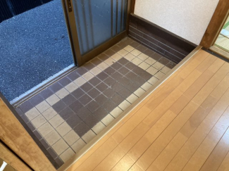 【玄関】