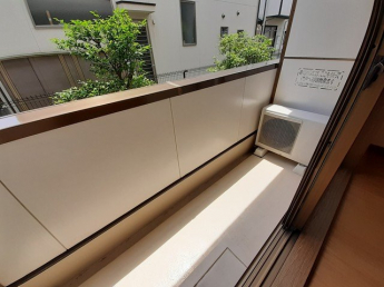 広々としたバルコニーです