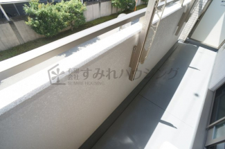 参考、同建物・反転間取りの号室