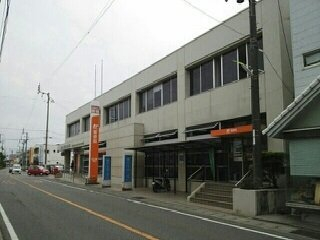 郵便局まで490m