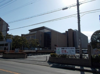 伏見区役所　深草支所まで1300m