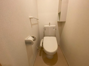温水便座付トイレ