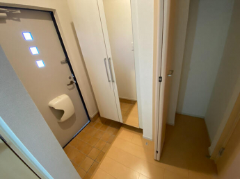 シューズボックス付き