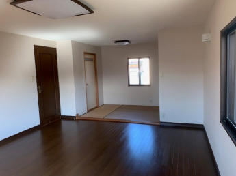 広々とした洋室です