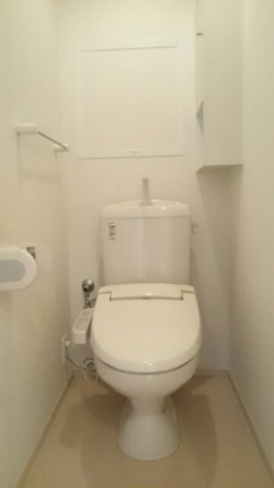 シンプルで使いやすいトイレです