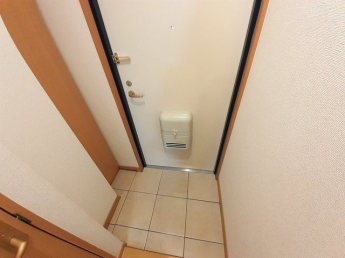 ゆったりとした玄関です