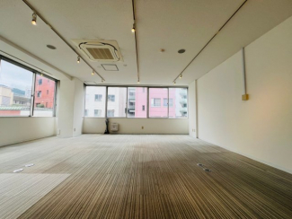 シャンティビルの画像