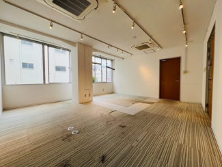 シャンティビルの画像