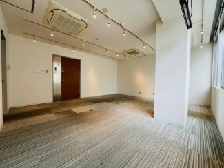 シャンティビルの画像
