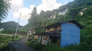 伊予郡砥部町千足の売地の画像