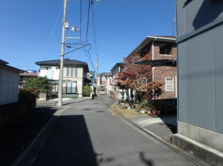松山市久米窪田町中古住宅の画像