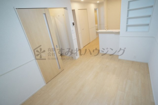 参考、同建物・反転間取りの号室