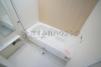 参考、同建物・反転間取りの号室