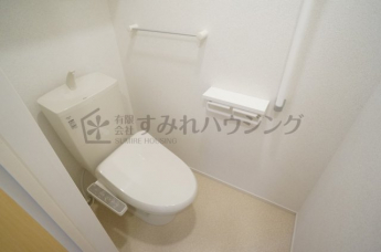 参考、同建物・反転間取りの号室