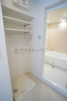 参考、同建物・反転間取りの号室