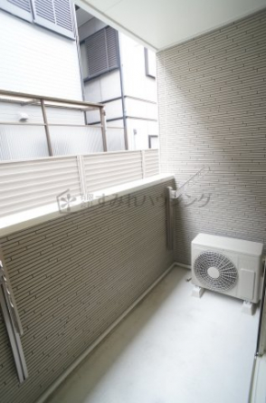 参考、同建物・反転間取りの号室