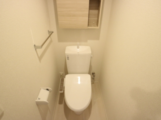 シンプルで使いやすいトイレです