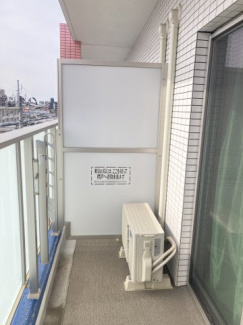 【バルコニー】
