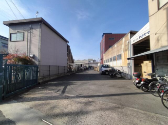 八尾市楠根町倉庫・工場の画像