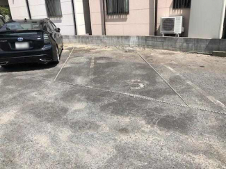 門真市上野口町の駐車場の画像