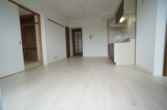 【居間・リビング】