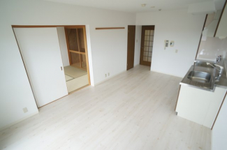 【居間・リビング】