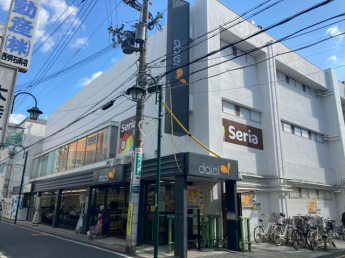 ダイエー（グルメシティ）西明石店。駅前にあり立ち寄りやすい店舗です。まで1040m