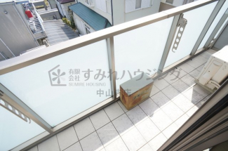 【バルコニー】