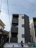 京都府京都市山科区西野山中臣町のアパートの画像