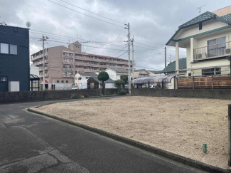 前面道路を含む