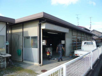 伊予郡松前町大字筒井の倉庫の画像