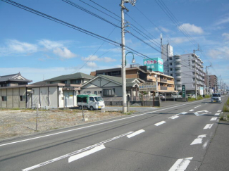 伊予郡松前町大字筒井の倉庫の画像