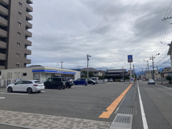 ローソン松山福音寺店まで450m