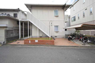 堺市北区中百舌鳥町４丁のアパートの画像