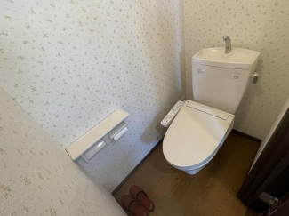 ２階トイレです
