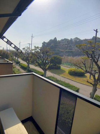 新居浜市西の土居町２丁目のアパートの画像
